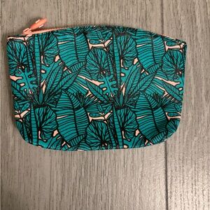 Ipsy bag - fronds. EUC.